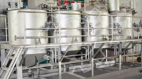 Línea de refinamiento de aceite pequeña Línea de refinamiento de aceite pequeña